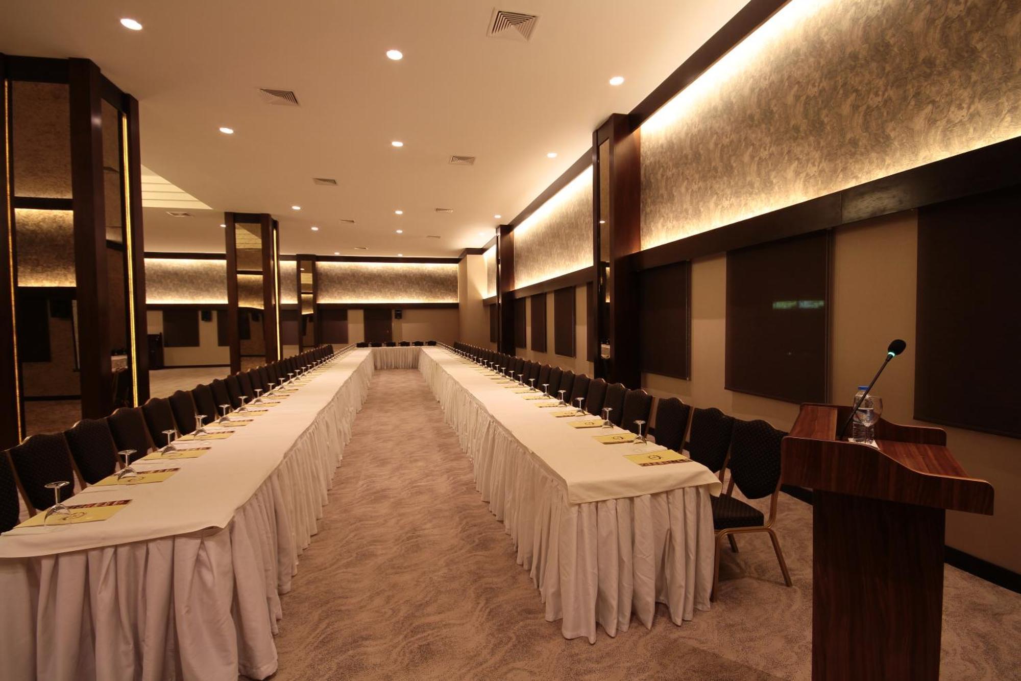 Grand Hotel Gaziantep Exterior photo