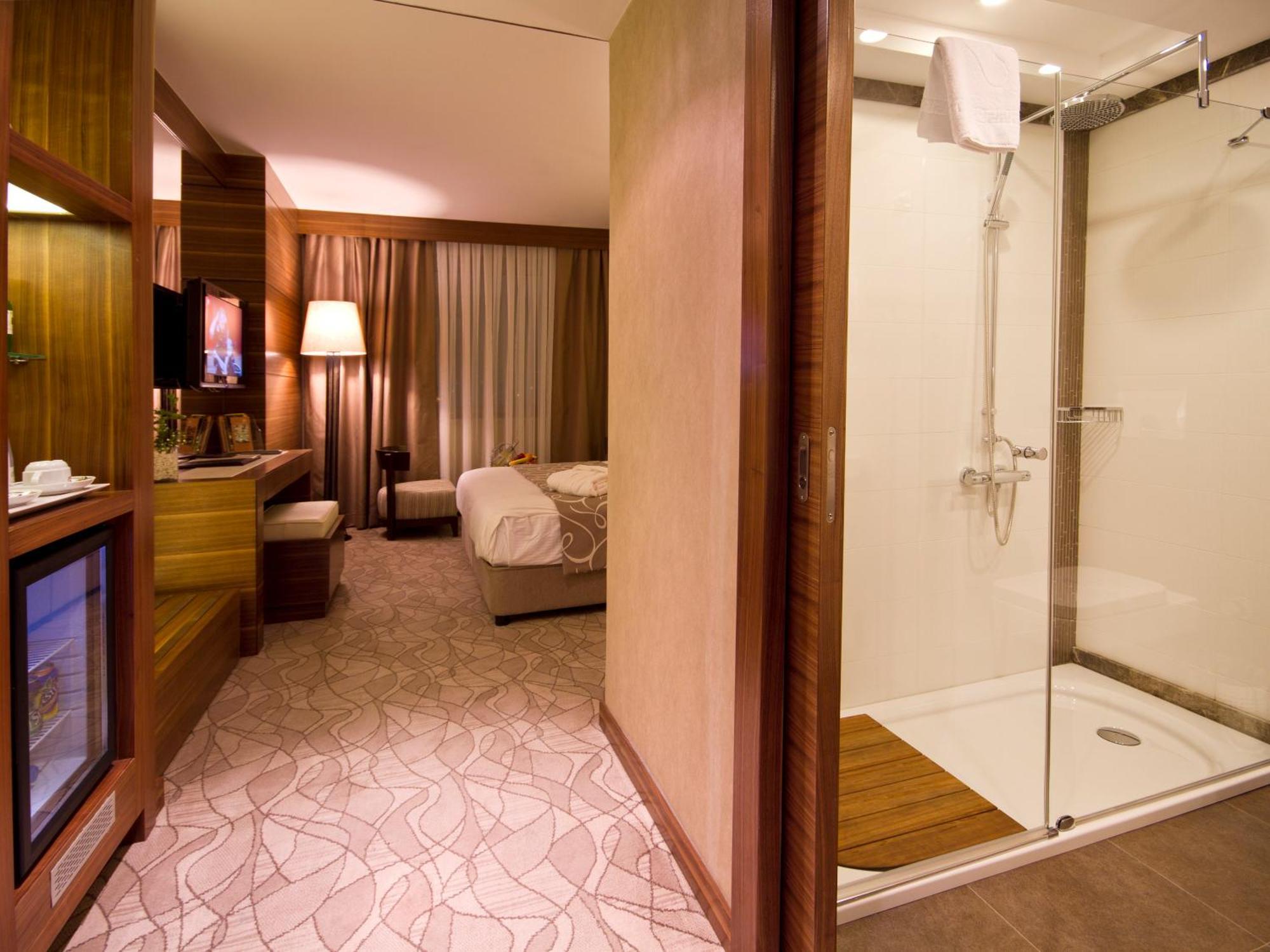 Grand Hotel Gaziantep Exterior photo