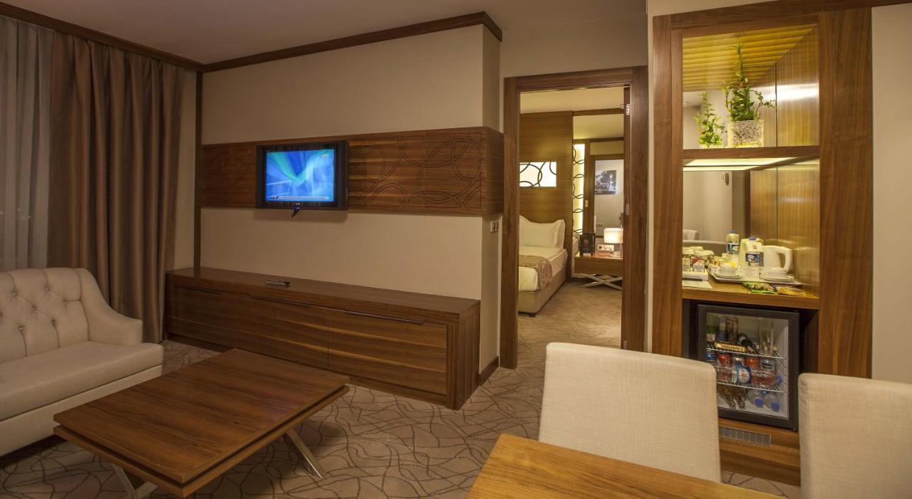 Grand Hotel Gaziantep Exterior photo